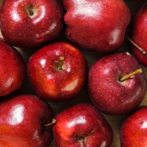 Red-Apple-e-Liquid-Cloud-Chemistry